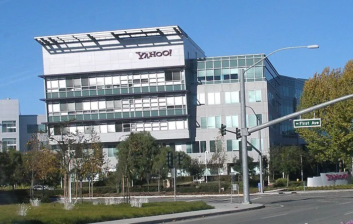 Yahoo: Παρακολουθούσε emails πελατών της σε συνεργασία με μυστικές υπηρεσίες